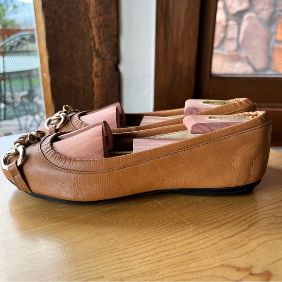 Mercanti Fiorentini Ballet Flat Slip On Shoes 6B Camel Brass Tone Toe Buckle - Picture 6 of 12